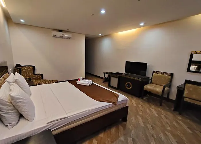 Crown Palace 3* Manilla