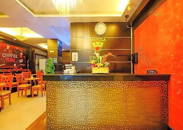 Crown Palace Hotel 3*