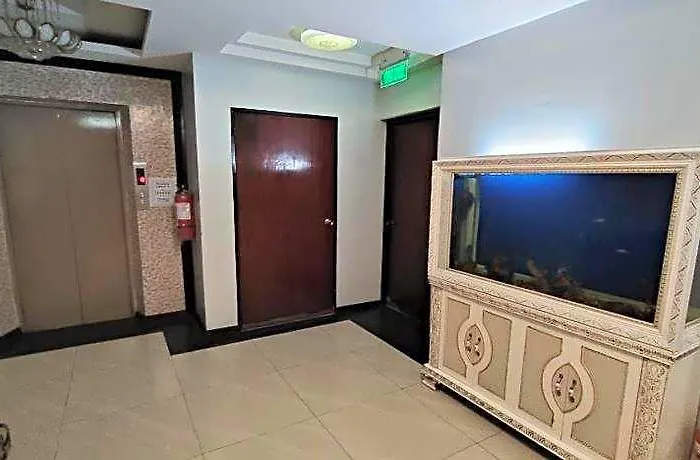 Crown Palace Manilla